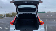 Volvo XC40 2.0 B3P Plus Black Edition 5dr Auto Petrol Estate